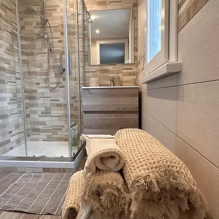 Relaxing Charm Radeca